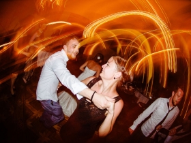 12-06-02-wedding-laurarobin-618